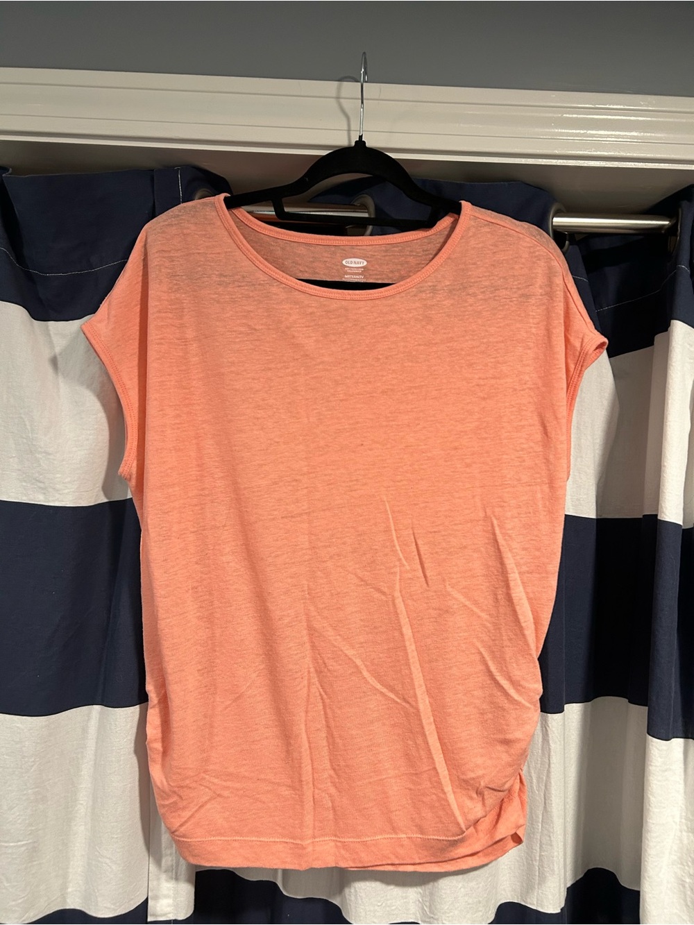 Old Navy Coral Short Sleeve Scoop Neck Top maternity